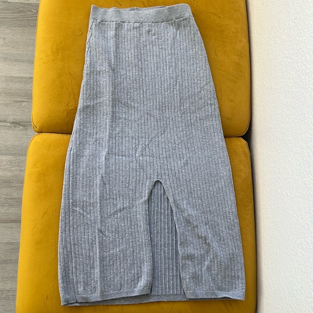 Free people knitted skirt in light grey